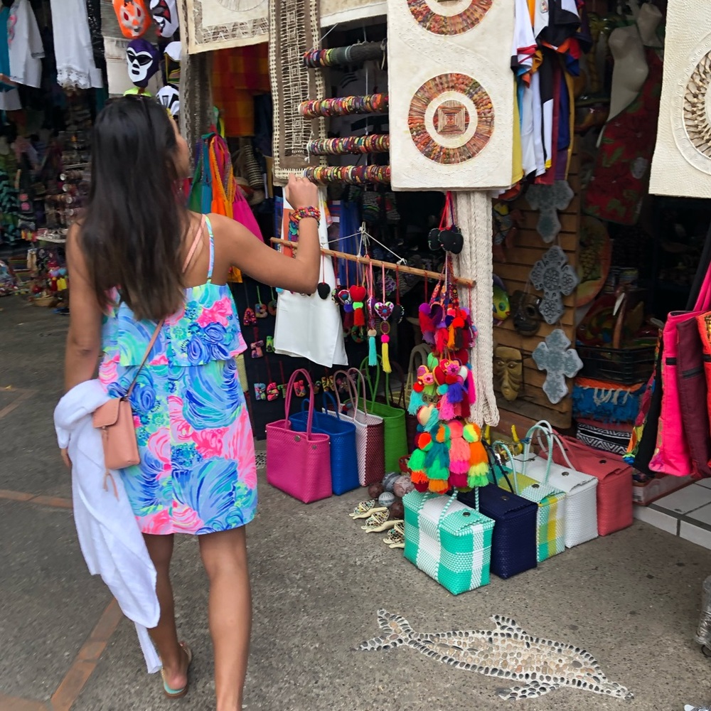 Lilly Pulitzer sun dress - Picture 3 of 10